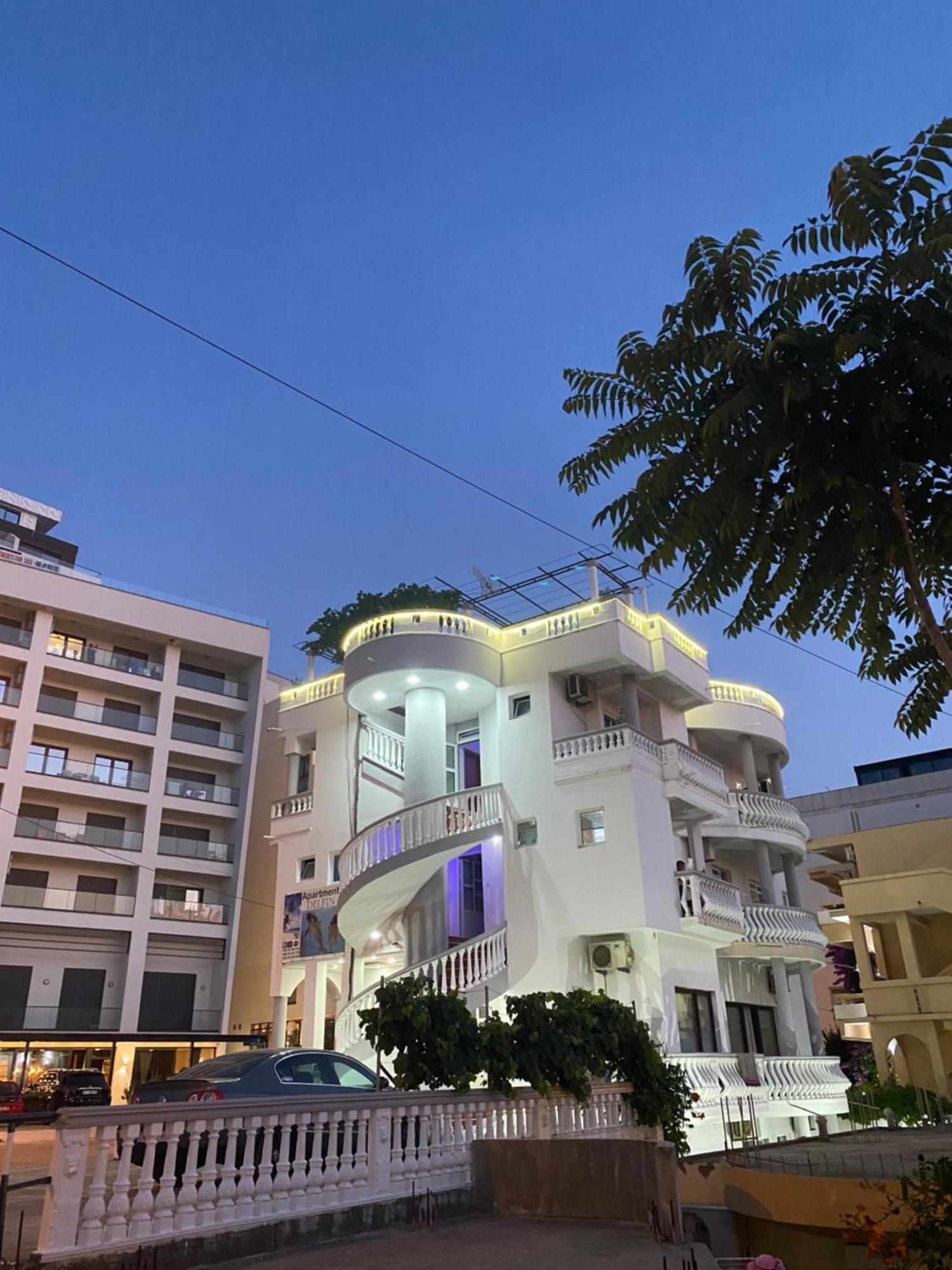 Apartments Delfin Улцин Екстериор снимка
